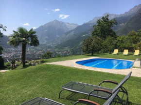 Villa Corazza-Bezauberndes Appartment+ Schwimmbad